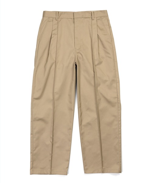 The DUFFER of ST.GEORGE（ザダファーオブセントジョージ）の「CREASE LINE WIDE CHINO：クリースライン ワイド チノパンツ（チノパンツ・メンズ・スミクロ/ベージュ・MEDIUM/X-LARGE/LARGE）」の10枚目の写真