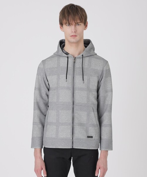 BLACK LABEL CRESTBRIDGE（ブラックレーベル・クレストブリッジ）の「シャドーチェックカラミパーカー（パーカー・メンズ・ライトグレー/ネイビー/チャコールグレー・M/XL/L）」の5枚目の写真