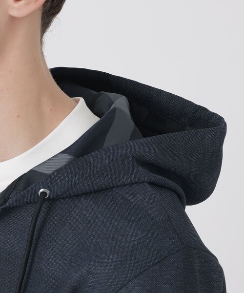 BLACK LABEL CRESTBRIDGE（ブラックレーベル・クレストブリッジ）の「シャドーチェックカラミパーカー（パーカー・メンズ・ライトグレー/ネイビー/チャコールグレー・M/XL/L）」の22枚目の写真