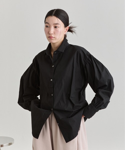 NUJOH(ヌゾ)の「Balloon Sleeve Cotton Shirt / バルーンスリーブコットンシャツ(シャツ/ブラウス・レディース・ライトブルー/ブラック/ホワイト・FREE)」の11枚目の写真