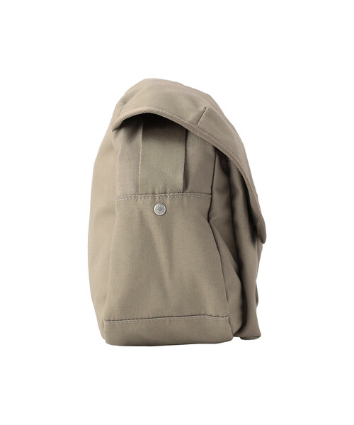 DANTON(ダントン)の「Canvas Shoulder Bag〈OBERKAMPF〉(ショルダーバッグ・レディース・ベージュ/イエロー/サックスブルー/ブラック/アイボリー/グレー・-)」の11枚目の写真