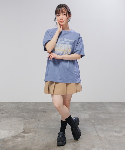 Honeys（ハニーズ）の「【ＵＶカット】ロゴビッグＴシャツ（Tシャツ/カットソー・レディース・レッド/スミクロ/ベージュ/アイボリー/グレイッシュブルー・L/M/S）」の13枚目の写真