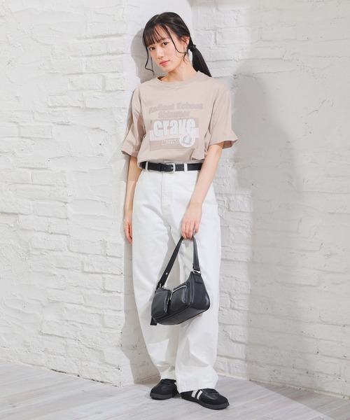 Honeys（ハニーズ）の「【ＵＶカット】ロゴビッグＴシャツ（Tシャツ/カットソー・レディース・レッド/スミクロ/ベージュ/アイボリー/グレイッシュブルー・L/M/S）」の17枚目の写真