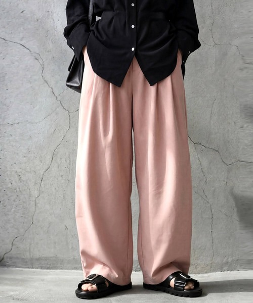 antiqua(アンティカ)の「ワイド タックパンツ(その他パンツ・レディース・ライム/ピンク/パープル/ブラック・MEDIUM/LARGE)」の4枚目の写真