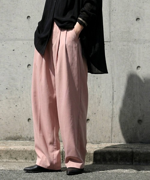 antiqua(アンティカ)の「ワイド タックパンツ(その他パンツ・レディース・ライム/ピンク/パープル/ブラック・MEDIUM/LARGE)」の14枚目の写真