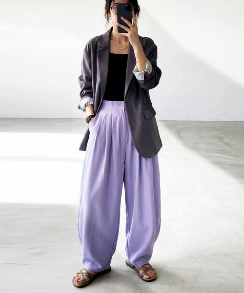 antiqua(アンティカ)の「ワイド タックパンツ(その他パンツ・レディース・ライム/ピンク/パープル/ブラック・MEDIUM/LARGE)」の12枚目の写真