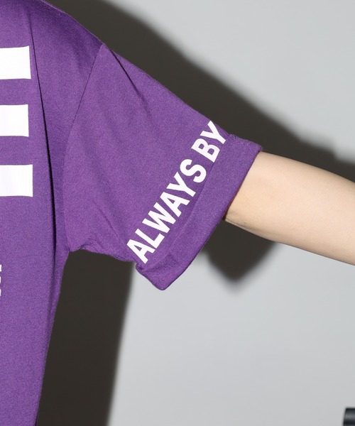 FUNALIVE(ファンアライブ)の「袖ロゴパイピングバックロゴT 半袖(Tシャツ/カットソー・レディース・パープル/ホワイト/ブラック・L)」の18枚目の写真