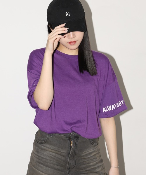 FUNALIVE(ファンアライブ)の「袖ロゴパイピングバックロゴT 半袖(Tシャツ/カットソー・レディース・パープル/ホワイト/ブラック・L)」の4枚目の写真