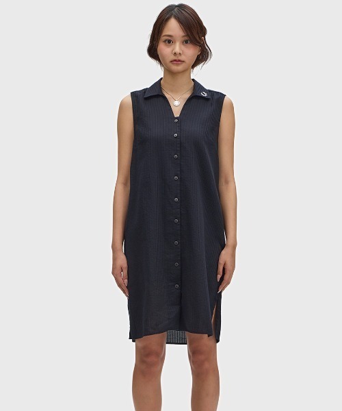 FRED PERRY(フレッドペリー)の「Sheer Stripe Sleeveless Dress/シアーストライプノースリーブワンピース(ワンピース・レディース・ブラック・8/10)」の4枚目の写真