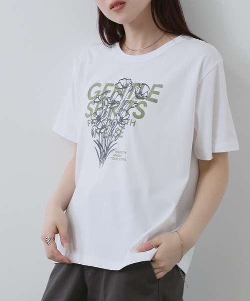 NAVY（ネイビー）の「ベーシックプリントT1（Tシャツ/カットソー・レディース・グレー/チャコールグレー/ホワイト系1/ホワイト系2・M/L）」の2枚目の写真
