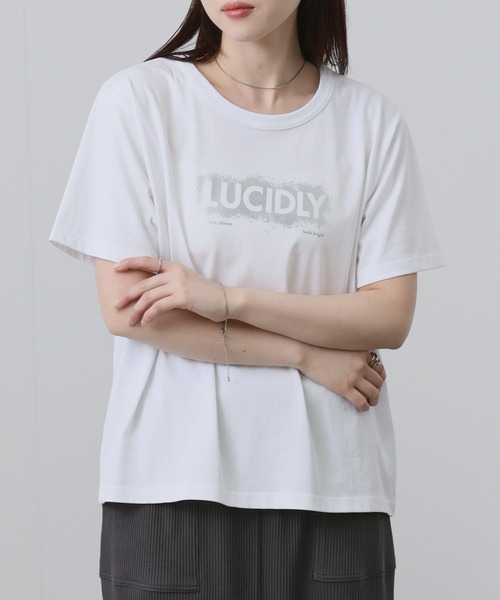 NAVY（ネイビー）の「ベーシックプリントT1（Tシャツ/カットソー・レディース・グレー/チャコールグレー/ホワイト系1/ホワイト系2・M/L）」の4枚目の写真