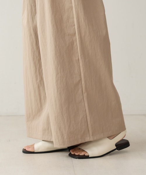 Bab(バブ)の「【S・Mサイズ展開】ダブルタックウエストデザインパンツ(その他パンツ・レディース・ブラック/ベージュ/アイボリー・MEDIUM/SMALL)」の18枚目の写真