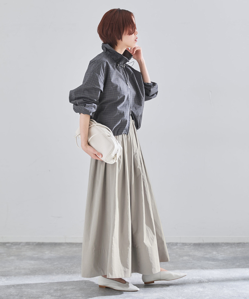 IENA（イエナ）の「ウォッシャブル タフタギャザーフレアスカート（スカート・レディース・ブラック/ホワイト/ベージュ・34/36/38）」の12枚目の写真