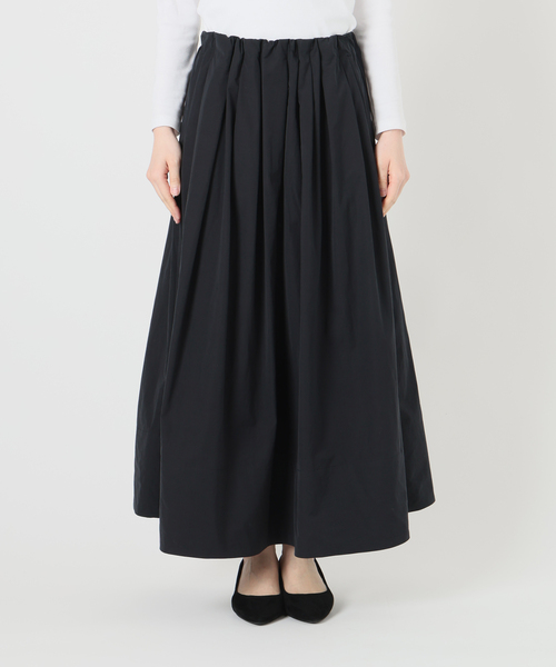 IENA（イエナ）の「ウォッシャブル タフタギャザーフレアスカート（スカート・レディース・ブラック/ホワイト/ベージュ・34/36/38）」の13枚目の写真