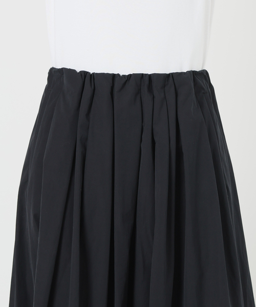 IENA（イエナ）の「ウォッシャブル タフタギャザーフレアスカート（スカート・レディース・ブラック/ホワイト/ベージュ・34/36/38）」の17枚目の写真