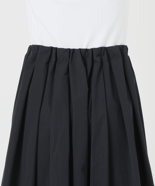 IENA（イエナ）の「ウォッシャブル タフタギャザーフレアスカート（スカート・レディース・ブラック/ホワイト/ベージュ・34/36/38）」の18枚目の写真