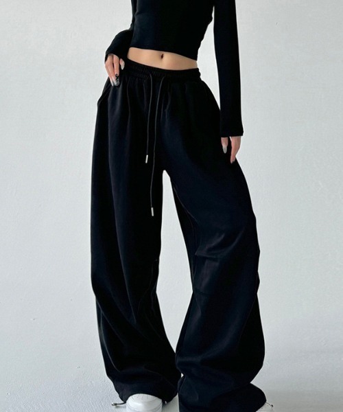 REBALANCE（リバランス）の「ワイドスウェットパンツ（スウェットパンツ・レディース・A/B・X-LARGE/LARGE/MEDIUM）」の3枚目の写真