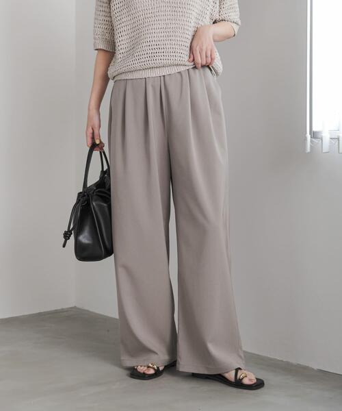 URBAN RESEARCH DOORS（アーバンリサーチドアーズ）の「『UR TECH』完声/涼ギャザーワイドパンツ（その他パンツ・レディース・ベージュ/グレー・SMALL/MEDIUM/LARGE）」の9枚目の写真