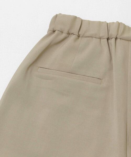 URBAN RESEARCH DOORS（アーバンリサーチドアーズ）の「『UR TECH』完声/涼ギャザーワイドパンツ（その他パンツ・レディース・ベージュ/グレー・SMALL/MEDIUM/LARGE）」の13枚目の写真