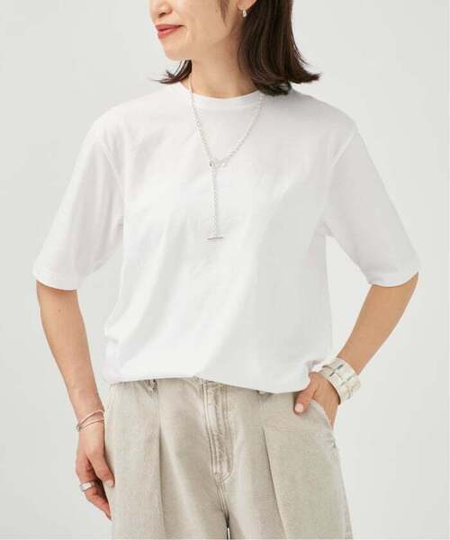 VERMEIL par iena(ヴェルメイユパーイエナ)の「ディオラマ クルーネック Tシャツ(Tシャツ/カットソー・レディース・ブラック/ホワイト・FREE)」の16枚目の写真