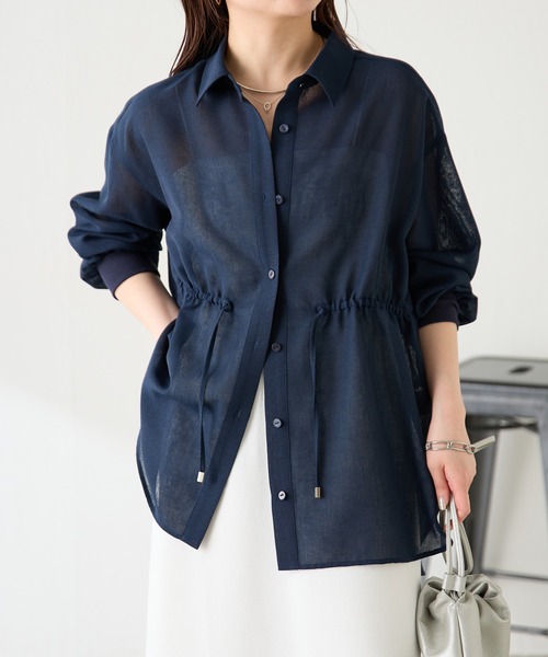 COLLAGE GALLARDAGALANTE（コラージュガリャルダガランテ）の「ドロストシェイプシアーシャツ/WEB限定カラー展開（シャツ/ブラウス・レディース・オフホワイト/ピンク/ネイビー/カーキ・FREE）」の3枚目の写真