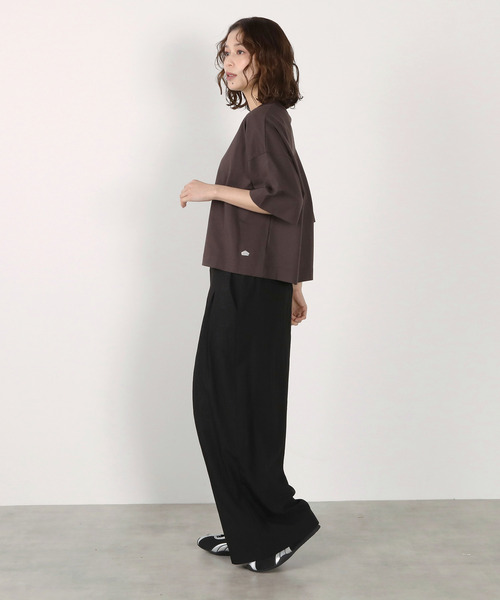 LOGEMENT DE CLAIRE(ロジュモンドクレール)の「5分袖モックネックTシャツ(Tシャツ/カットソー・レディース・ダークブラウン/ライトピンク/オフホワイト/ブルー系その他・FREE)」の15枚目の写真
