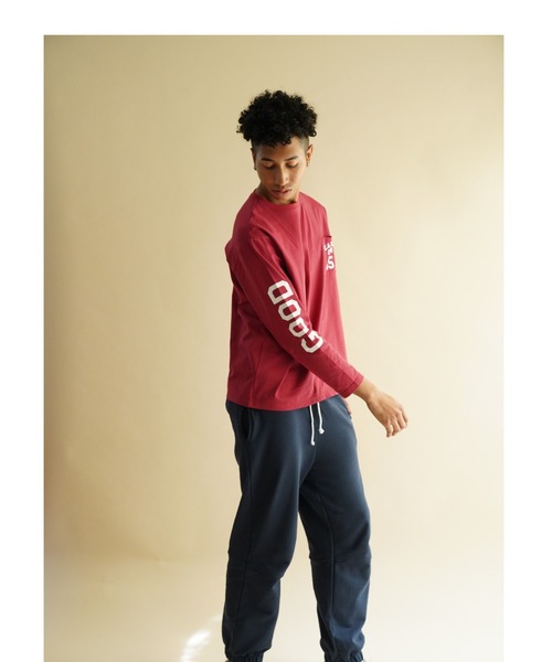 Catchup(ケチャップ)の「【2026SS】CATCHUP CREW 15 ロングTシャツ(大人サイズ)【親子でお揃い】【ユニセックス】(Tシャツ/カットソー・レディース・チャコールグレー/レッド・M/S/L)」の12枚目の写真