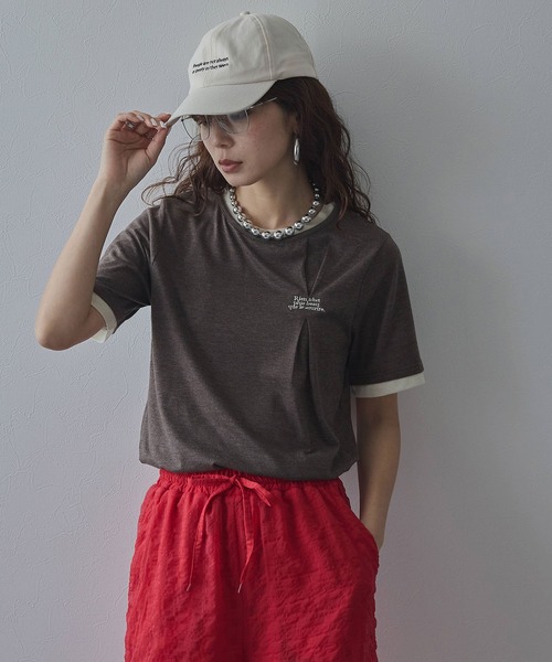 bohmal（ボマール）の「バイカラーロゴ刺繍タックデザインTシャツ（Tシャツ/カットソー・レディース・チャコールグレー/グレー/ブラウン・FREE）」の16枚目の写真