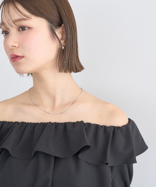 earth music&ecology(アースミュージックアンドエコロジー)の「2wayオフショルバルーンヘムフリルブラウス(シャツ/ブラウス・レディース・ブラック/アイボリー/ブルー・FREE)」の8枚目の写真