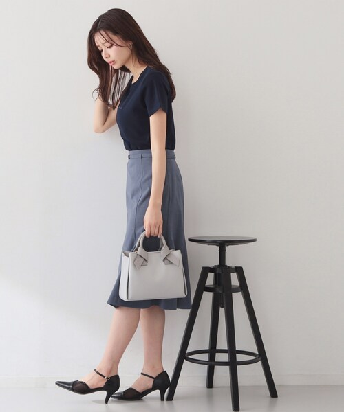 index(インデックス)の「【UVケア/接触冷感】フロントロゴ刺繍Tシャツ《洗濯機OK/S-3L/7col》(Tシャツ/カットソー・レディース・ブラウン系その他5/ホワイト系9/ネイビー/ベージュ系その他7/グレー/オフホワイト/ピンク・38/36/44/42/40)」の17枚目の写真