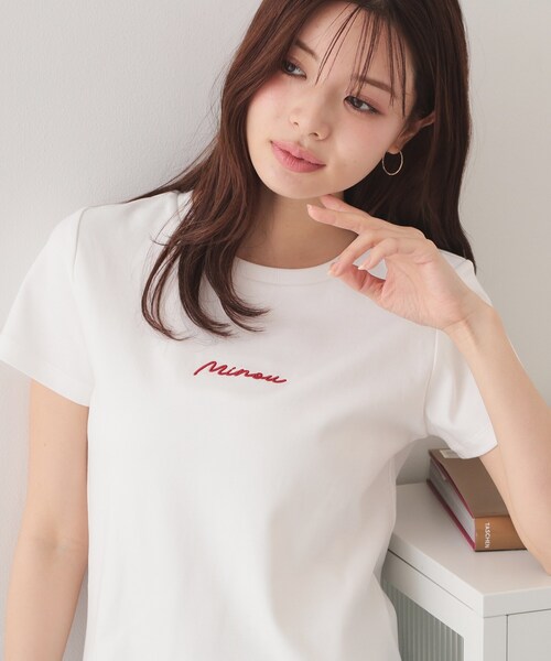 index(インデックス)の「【UVケア/接触冷感】フロントロゴ刺繍Tシャツ《洗濯機OK/S-3L/7col》(Tシャツ/カットソー・レディース・ブラウン系その他5/ホワイト系9/ネイビー/ベージュ系その他7/グレー/オフホワイト/ピンク・38/36/44/42/40)」の19枚目の写真