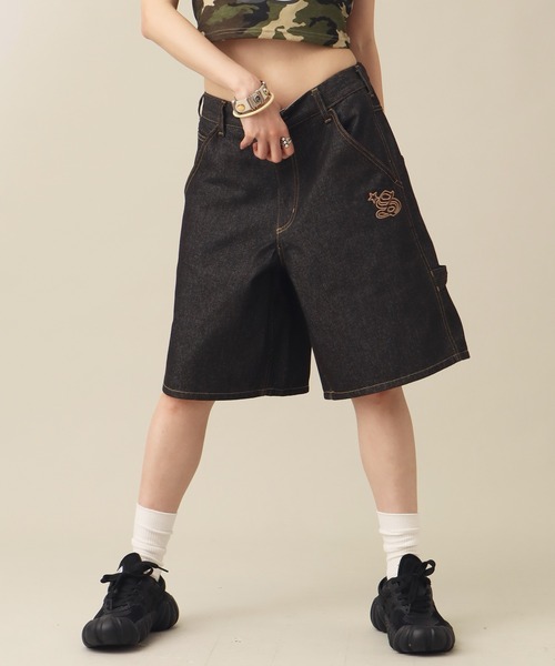 SEQUENZ(シークエンズ)の「【SEQUENZ/シークエンズ】LEOPARD APPLIQUE SHORTS(デニムパンツ・メンズ・ブラック系その他2/ブラック系その他/レオパード/インディゴブルー・S/M/L)」の3枚目の写真