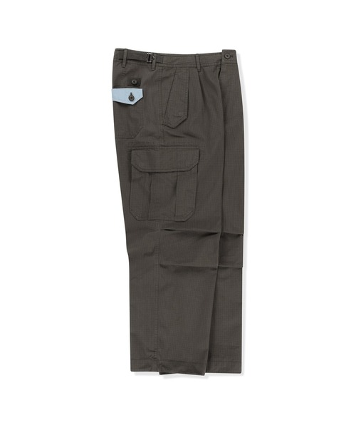 SUNLOVE（サンラブ）の「Vector Cargo Pants（カーゴパンツ・レディース・レッド/オリーブ/チャコール・S/M/L）」の5枚目の写真