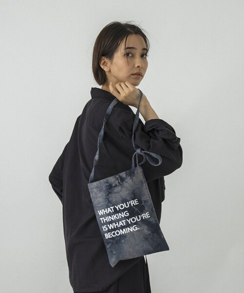 FREAK'S STORE(フリークスストア)の「SUBLIME/サブライム TYEDIE SACOCCHE サコッシュ(ショルダーバッグ・メンズ・ブラック/ブルーグリーン/サックスブルー・ONE SIZE)」の1枚目の写真