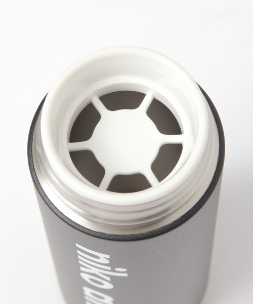 niko and...(ニコアンド)の「ニコロゴ ハンドステンレスボトル/容量480ml(キッチンツール・レディース・オフホワイト/ブラック・0)」の9枚目の写真