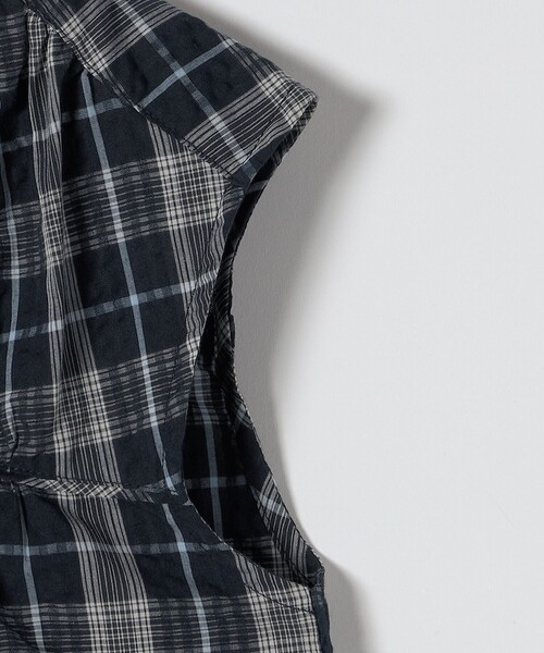 quaranciel(カランシエル)の「quaranciel:〈手洗い可能〉チェック ギャザー バンドカラー フレンチ シャツ(シャツ/ブラウス・レディース・オフホワイト/ネイビー・ONE SIZE)」の8枚目の写真