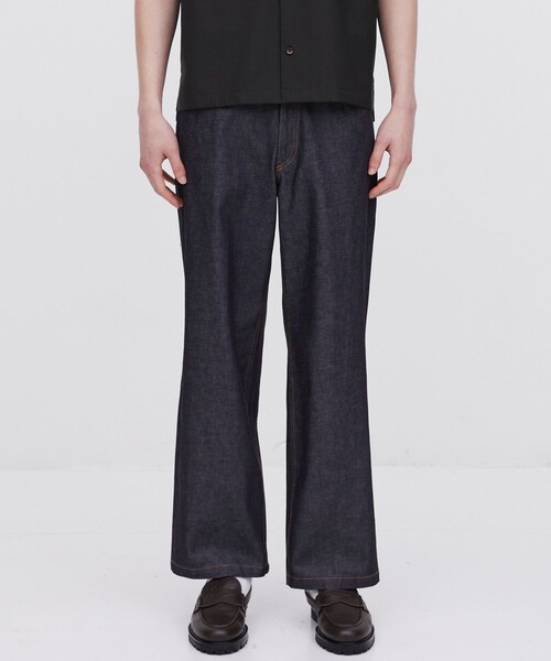 UNITED TOKYO(ユナイテッドトウキョウ)の「【実店舗大人気】SUPIMA DENIM ストレートセミフレアパンツ |リジッド/日本製/オールシーズン(デニムパンツ・メンズ・ダークインディゴブルー/ブラック・1/2)」の11枚目の写真