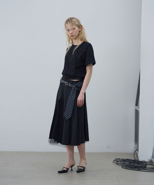 LCDC TM(エルシーディーシーティーエム)の「ASYMMETRIC SLEEVE TOP (BLACK)(Tシャツ/カットソー・レディース・その他・MEDIUM/SMALL)」の3枚目の写真