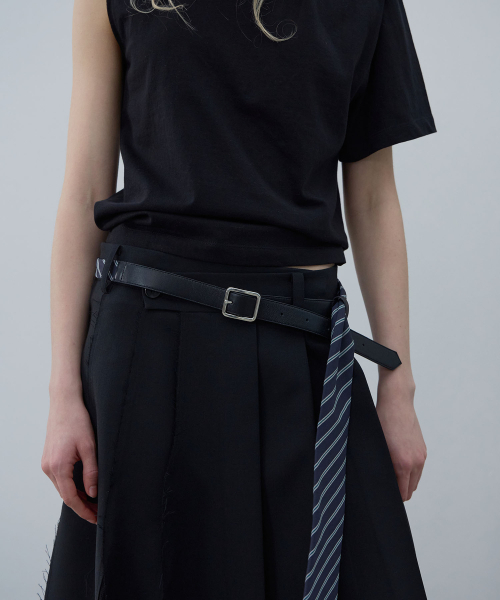 LCDC TM(エルシーディーシーティーエム)の「ASYMMETRIC SLEEVE TOP (BLACK)(Tシャツ/カットソー・レディース・その他・MEDIUM/SMALL)」の6枚目の写真