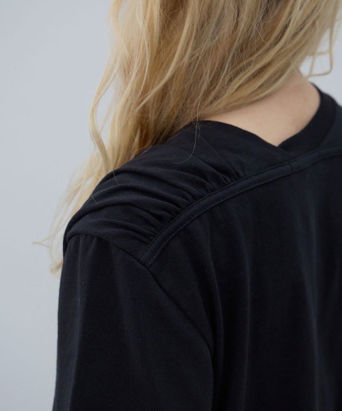 LCDC TM(エルシーディーシーティーエム)の「ASYMMETRIC SLEEVE TOP (BLACK)(Tシャツ/カットソー・レディース・その他・MEDIUM/SMALL)」の7枚目の写真