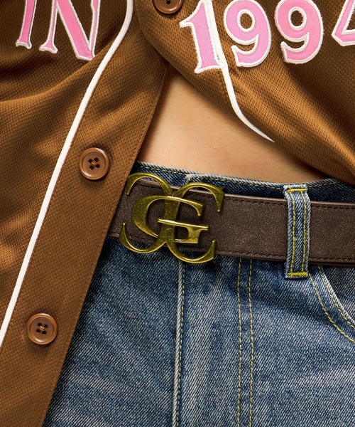 X-girl(エックスガール)の「METAL XG EMBLEM BUCKLE FADED FAUX LEATHER BELT(ベルト・レディース・ブラウン/ブラック・ONE SIZE)」の2枚目の写真