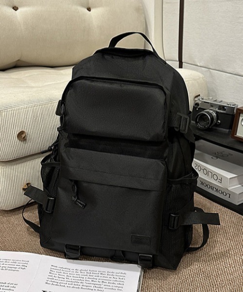 Teem Store(チームストア)の「【大容量/A4対応】【通学/通勤】撥水加工フロントポケット付きバックパック 無地 アーガイル(バックパック/リュック・レディース・ブラック/ブラック系1/グレー系1・F)」の16枚目の写真