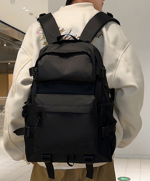 Teem Store(チームストア)の「【大容量/A4対応】【通学/通勤】撥水加工フロントポケット付きバックパック 無地 アーガイル(バックパック/リュック・レディース・ブラック/ブラック系1/グレー系1・F)」の18枚目の写真