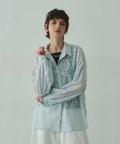 Plumel(プルメル)の「Geometric Lace Shirt with Tank / ジオメトリーレースシャツwithタンクトップ(シャツ/ブラウス・レディース・サックスブルー/オフホワイト・MEDIUM)」の16枚目の写真