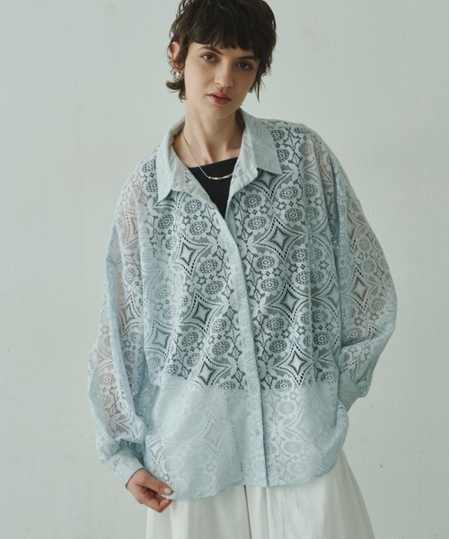 Plumel(プルメル)の「Geometric Lace Shirt with Tank / ジオメトリーレースシャツwithタンクトップ(シャツ/ブラウス・レディース・サックスブルー/オフホワイト・MEDIUM)」の14枚目の写真