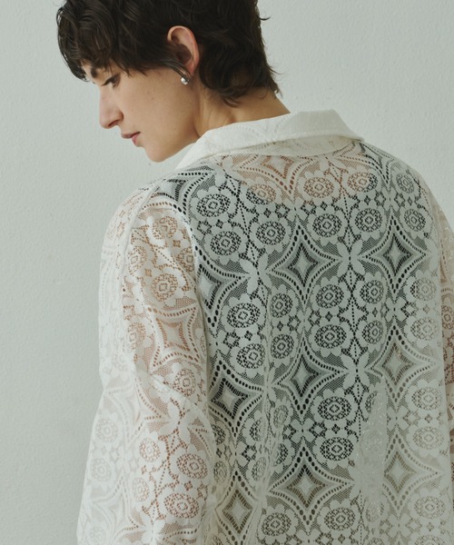 Plumel(プルメル)の「Geometric Lace Shirt with Tank / ジオメトリーレースシャツwithタンクトップ(シャツ/ブラウス・レディース・サックスブルー/オフホワイト・MEDIUM)」の6枚目の写真