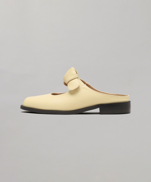 PAES（ペイズ）の「20257_Bow-Knot Mule PAES_20257_Bow-Knot Mule（その他シューズ・メンズ・ブラック/イエロー・23cm/23.5cm/24cm/24.5cm/25cm）」の2枚目の写真