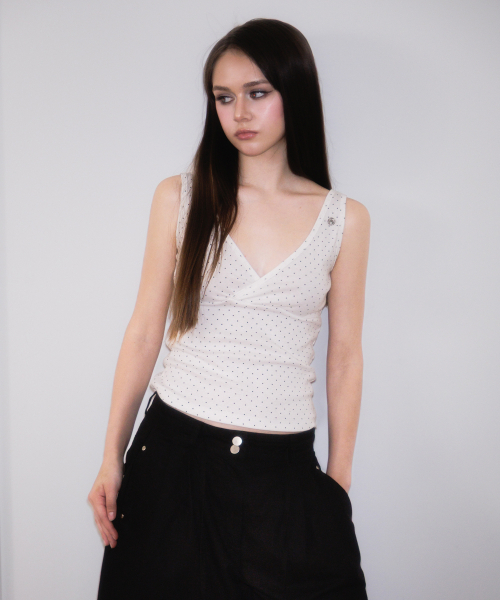 ROSEFRANTZ（ロゼフランツ）の「Dot V-neck Layered Sleeveless [White]（Tシャツ/カットソー・レディース・ホワイト・OS）」の5枚目の写真