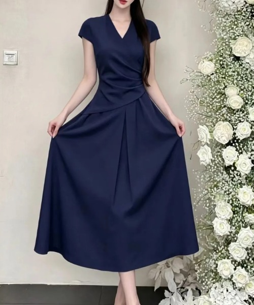 LUCPY(ラクピー)の「カシュクールタックフレアワンピース(ワンピース・レディース・ネイビー・XX-LARGE/X-LARGE/LARGE/MEDIUM)」の2枚目の写真