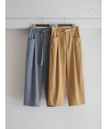FIL DE FER（フィルデフェール）の「【予約】バックサテンピーチ　タックパンツ（その他パンツ）」